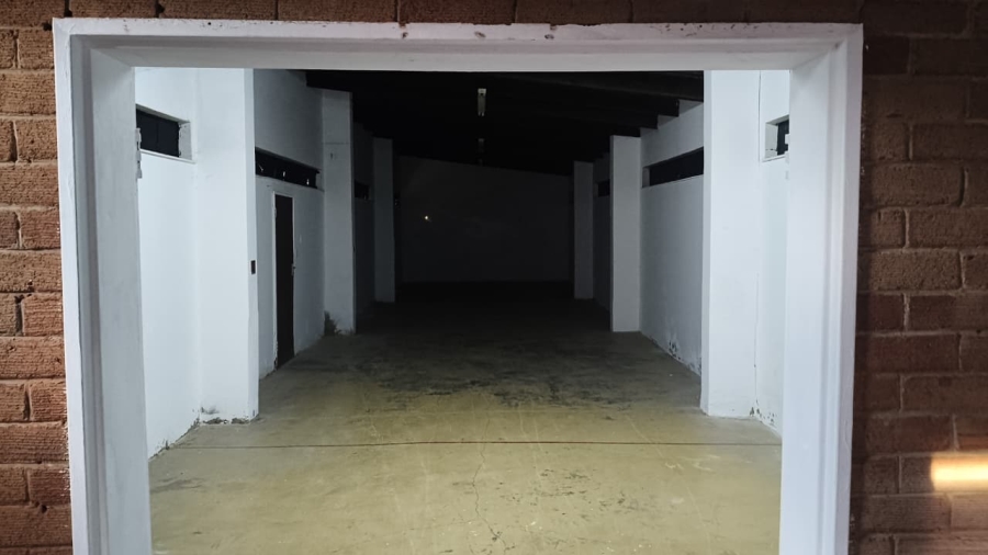 To Let Commercial Property for Rent in Bloemfontein Rural Free State